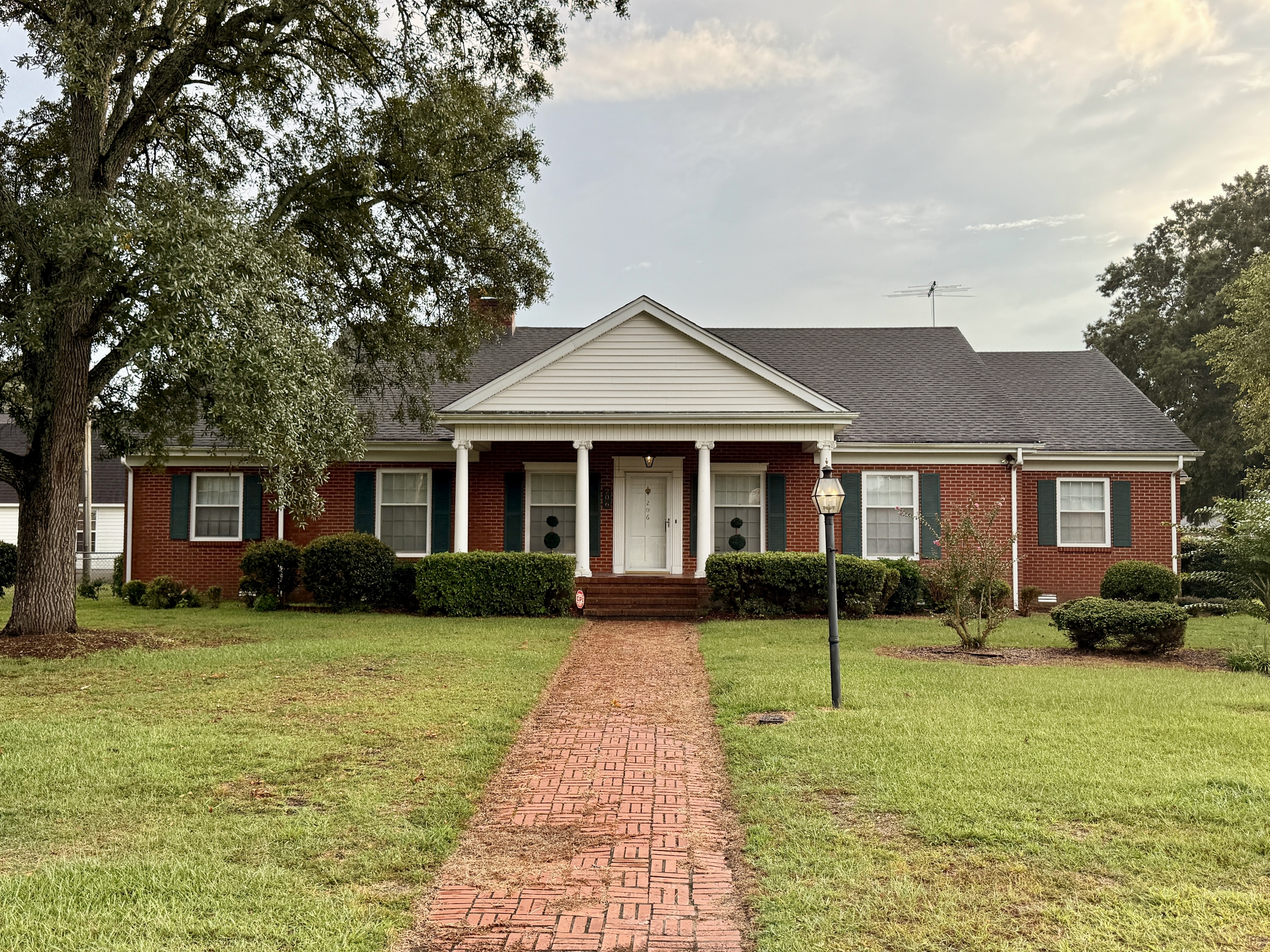 206 Fourth Street